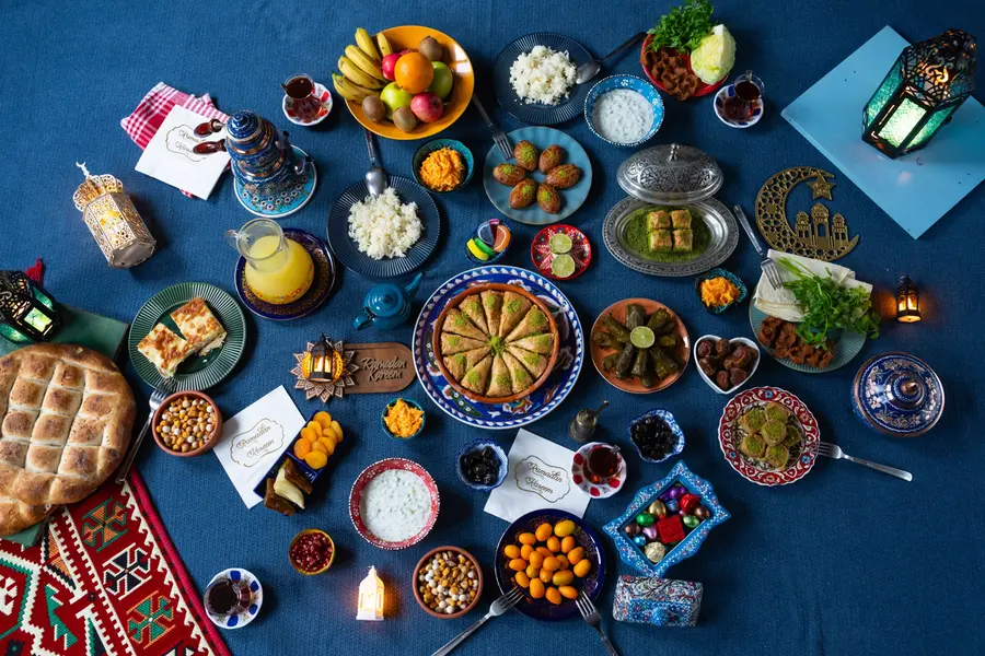 നോമ്പുതുറ സമൃദ്ധവും ആരോഗ്യകരവുമാക്കാൻ മീറ്റ് ലോഫും ഫ്രൂട്ട് പാഫെയും പരീക്ഷിക്കാം