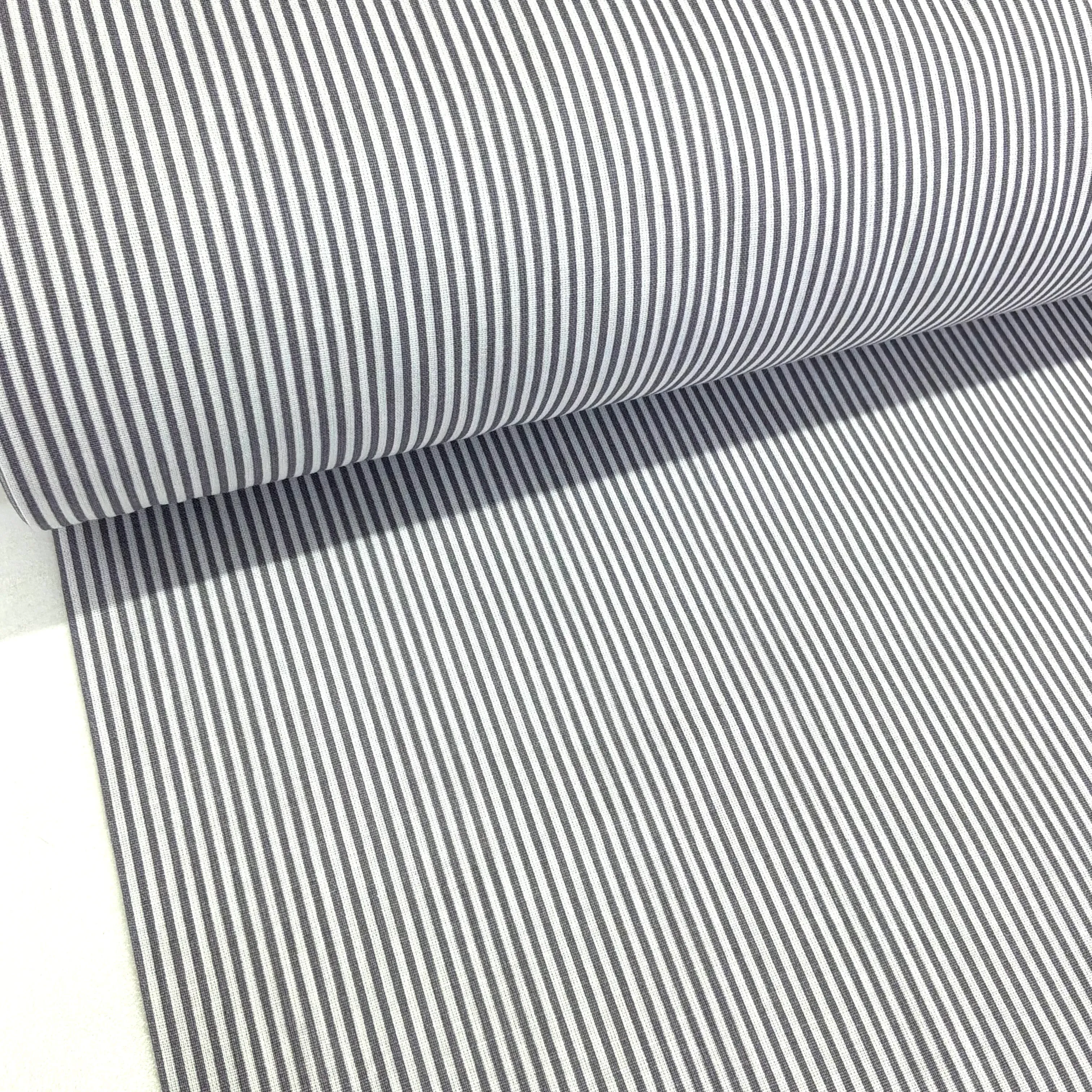 img-3402 Daisy Gri Çizgiler Poplin Kumaş