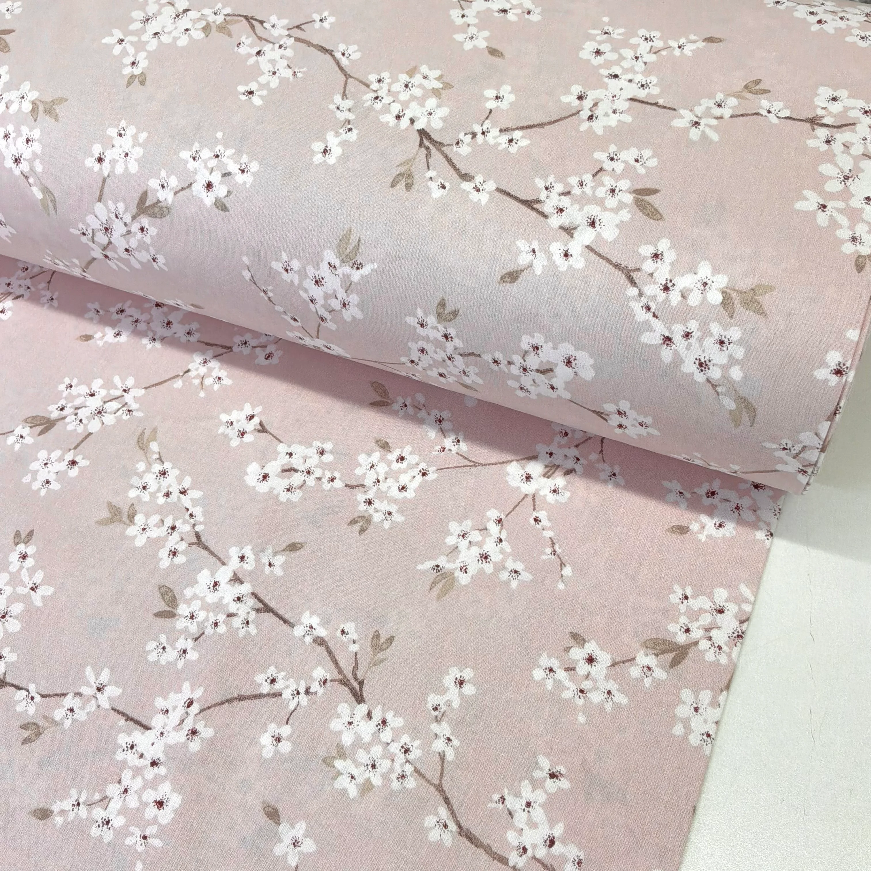 img-3424 Somon Minik Sakura Çiçeği Poplin Kumaş