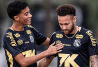 robinho-e-neymar-e1777900511144