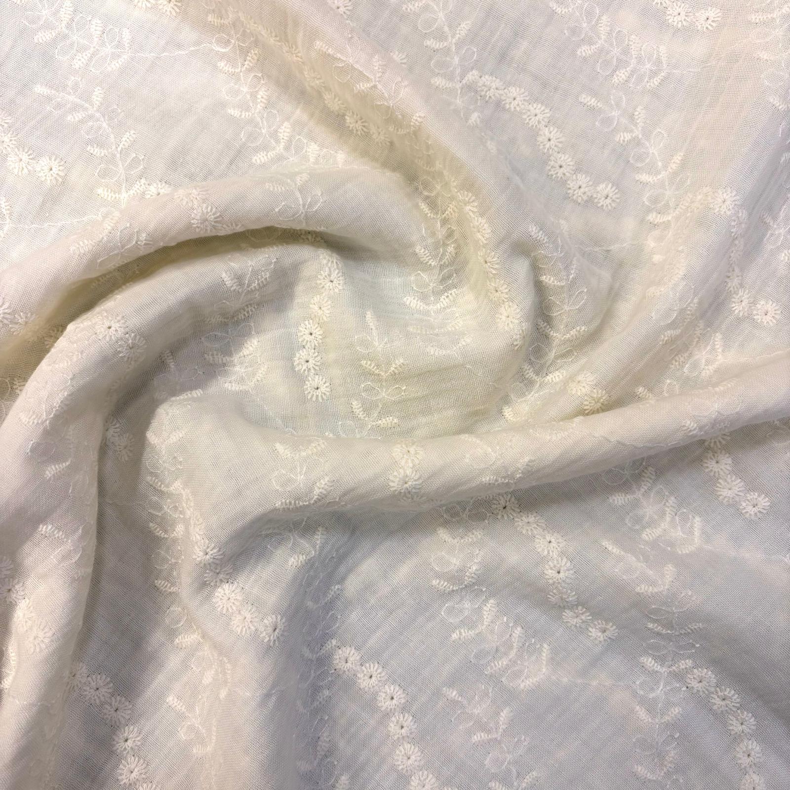sarmal-yapraklar-muslin-fisto-kumas-krem Krem